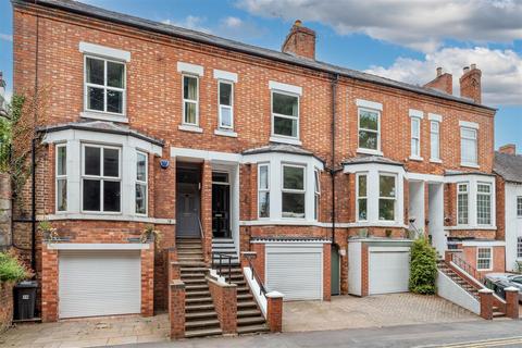 21 Bondgate, Castle Donington, Derby, DE74 2NS