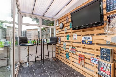 23 Ferrers Close, Castle Donington, Derby, DE74 2QW