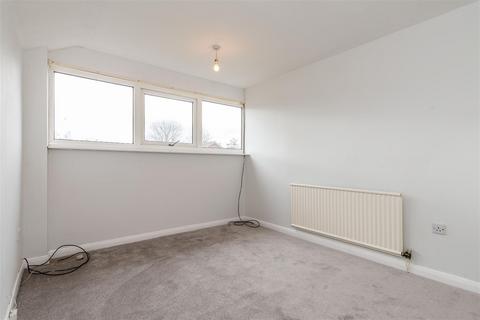 3 Carrs Close, Castle Donington, Derby, DE74 2SX
