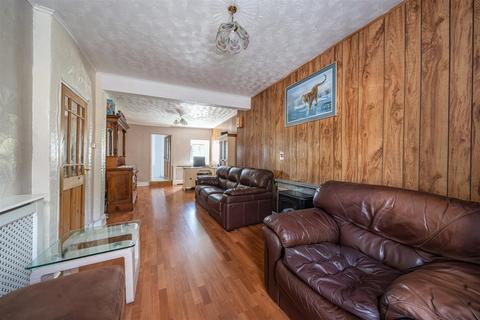 3 bedroom terraced house for sale, Trewyddfa Road, Morriston, Swansea