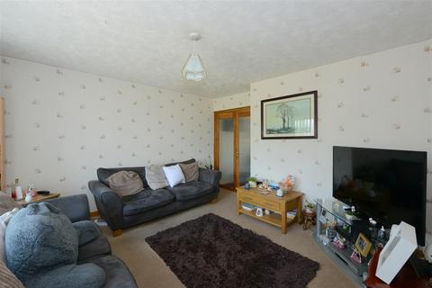 3 bedroom semi-detached house for sale, Lancaster Road, Heath Farm, Shrewsbury