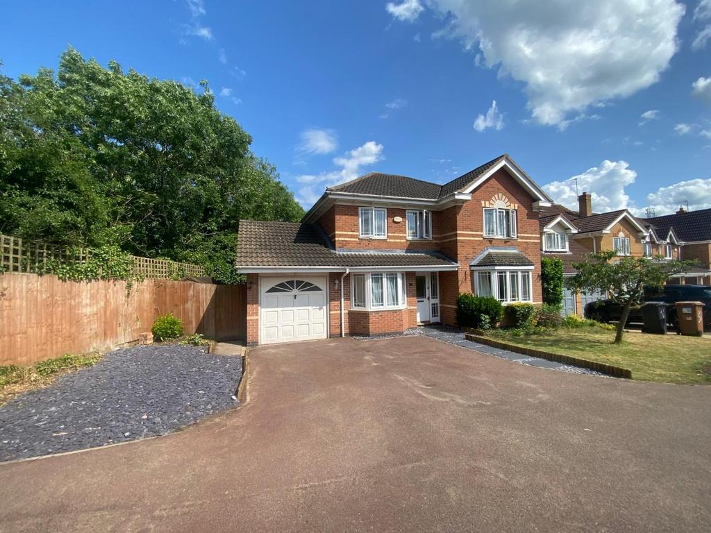 Balland Way, Wootton Fields... 4 bed detached house £475,000