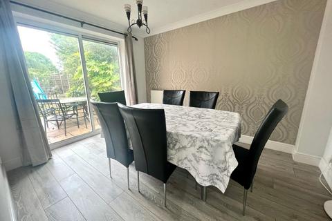 29 Balland Way, Wootton, Northampton, NN4 6AU