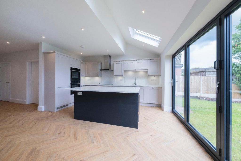 7 Nantwich Road-001.JPG