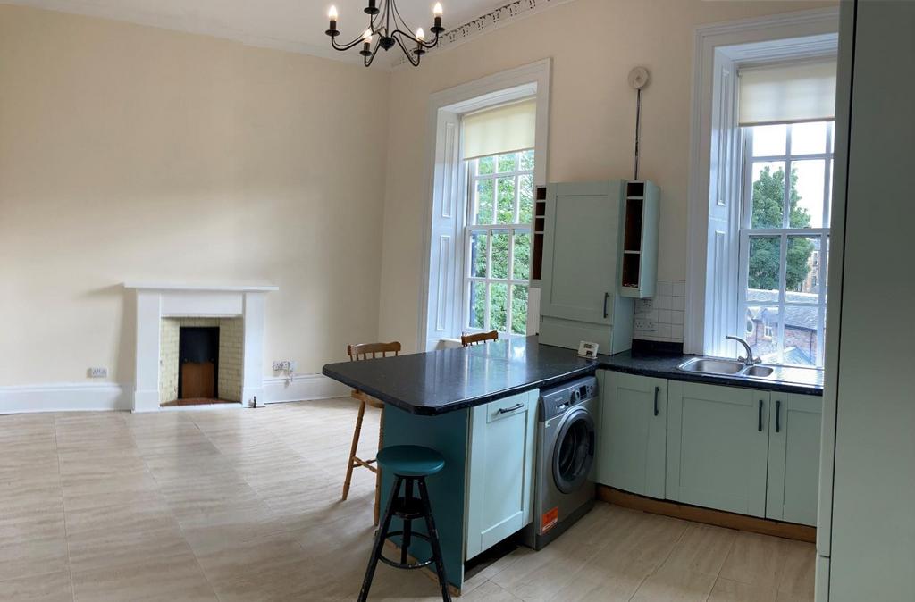 Kitchen 1.jpg