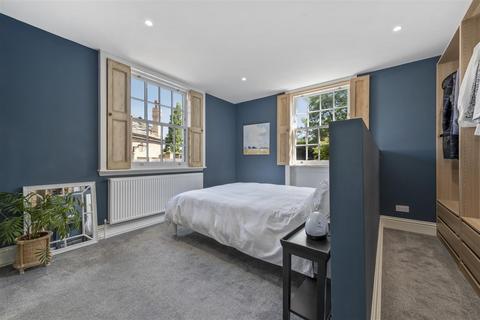 Lower Wickham Cottage, 2 Straight Road, Old Windsor, Windsor, SL4 2RL