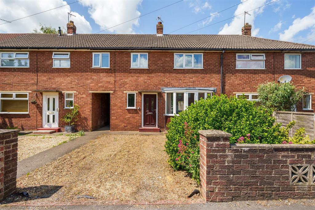 45 Ashfield Avenue, Malton, North Yorkshire YO17 7LE 3 bed terraced house for sale £200,000