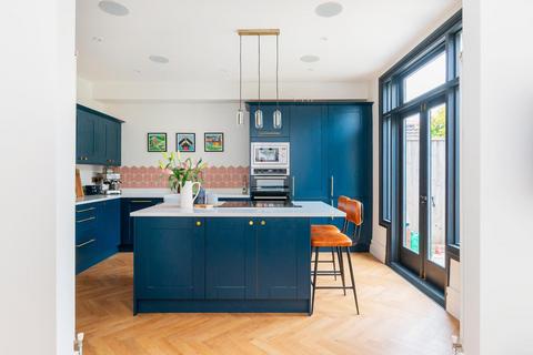 46 Calcott Road, Bristol, BS4 2HD