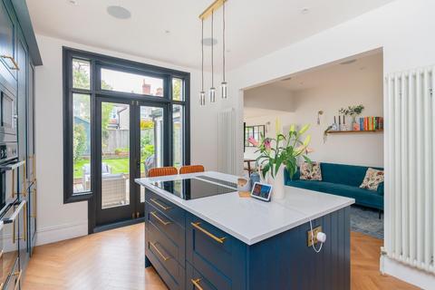 46 Calcott Road, Bristol, BS4 2HD