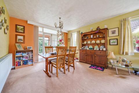 2 Adel Towers Close, Adel, Leeds, LS16 8ES