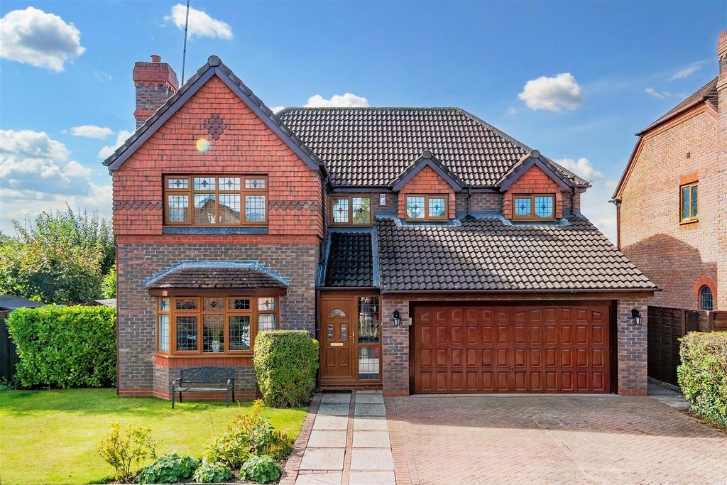 Fletcher Drive, Bowdon, Altrincham 4 bed detached house for sale £950,000