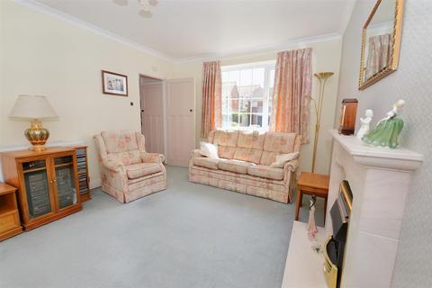 3 bedroom detached house for sale, Vincent Road, Sheringham