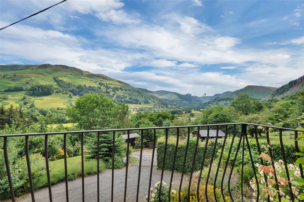 Llangynog 2 bed cottage for sale £460,000