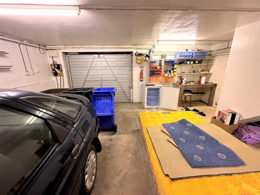 Integral garage
