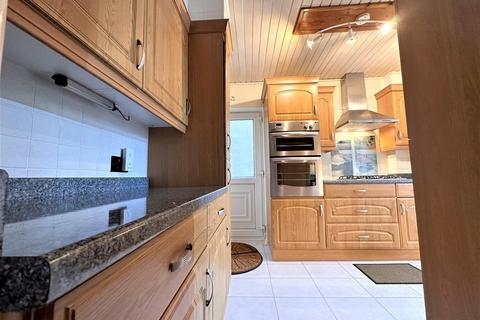6 Camborne Road, Sheffield, S6 1HN