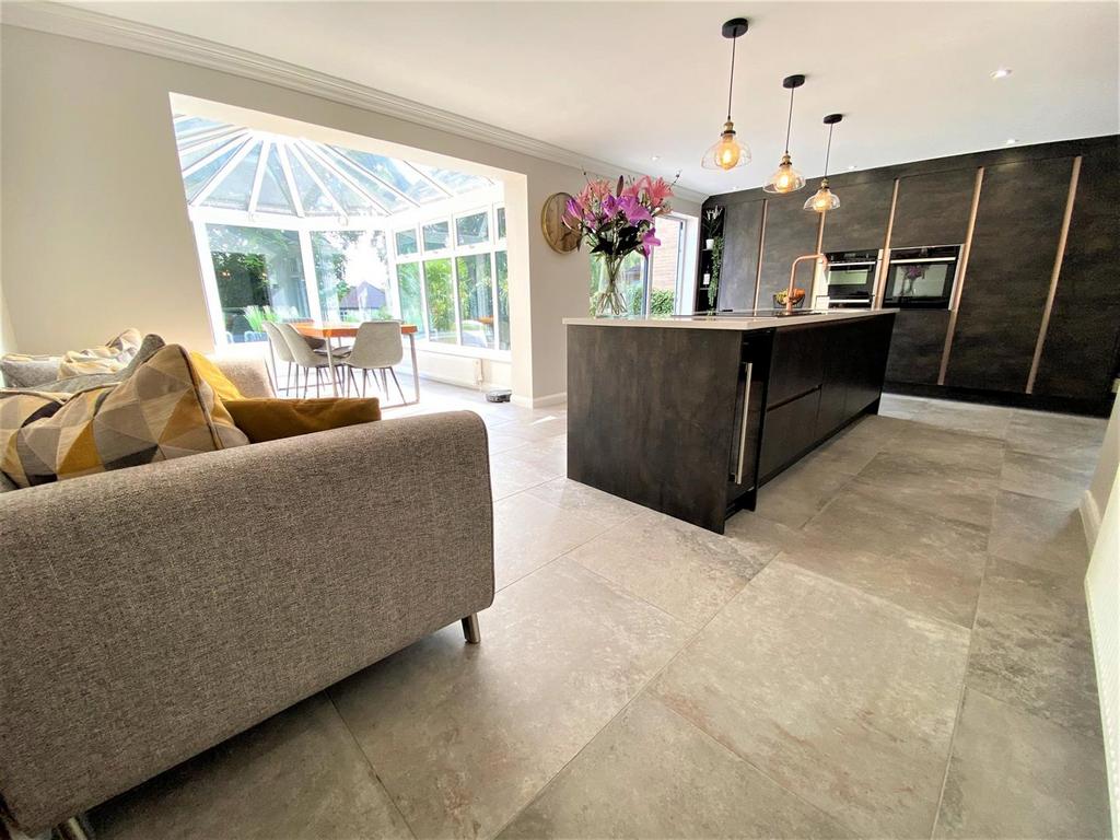 Kitchen dining family room