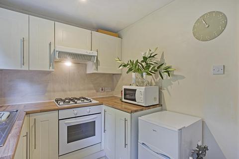 19 Broadfield Way, Addingham, Ilkley, LS29 0TJ