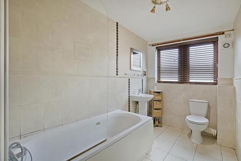 19 Broadfield Way, Addingham, Ilkley, LS29 0TJ