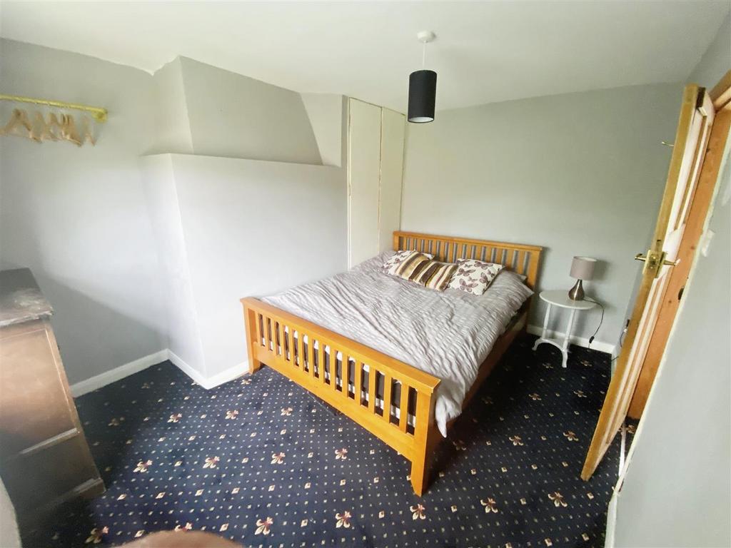 Bedroom.jpg