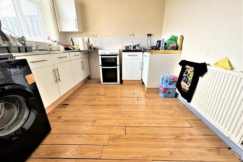 28 Fishponds Road, Sheffield, S13 8FW