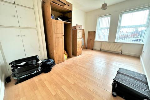 28 Fishponds Road, Sheffield, S13 8FW