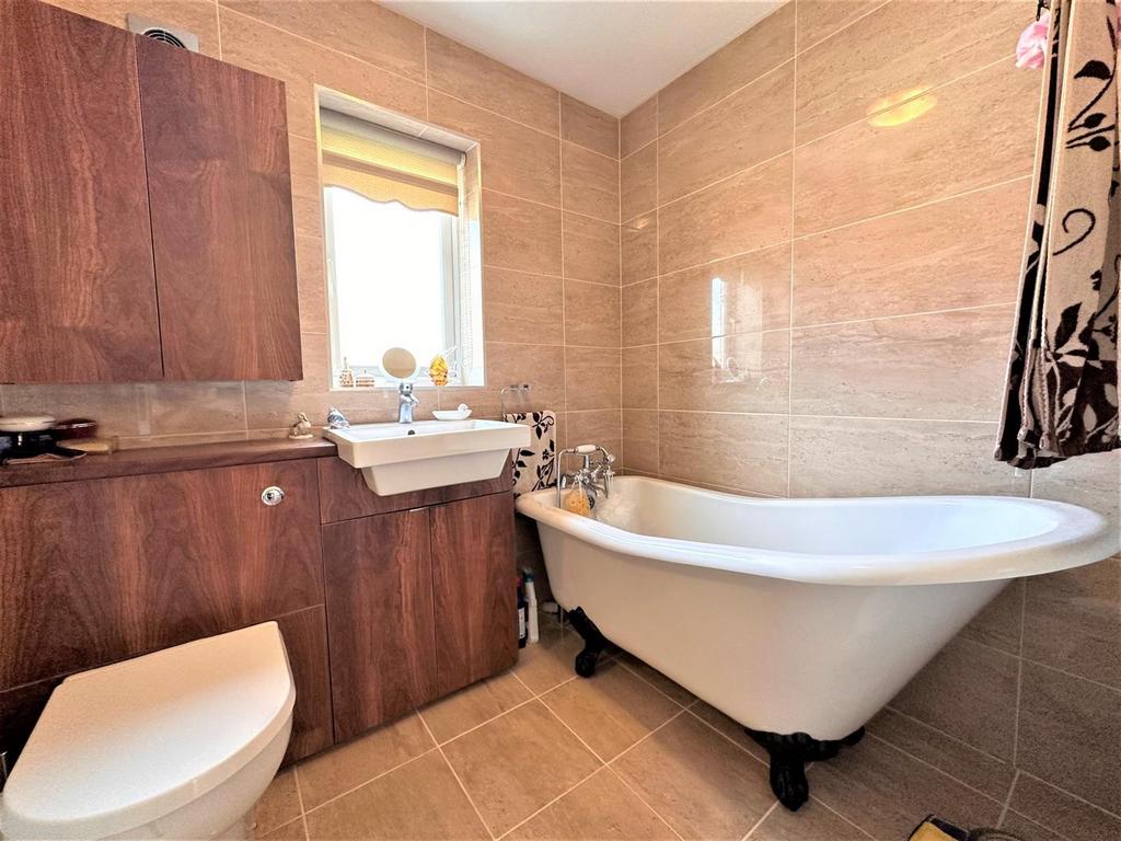 Family bathroom