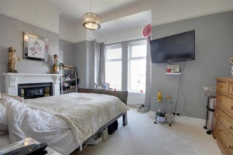 21 Beverley Road, Hessle, HU13 9AE