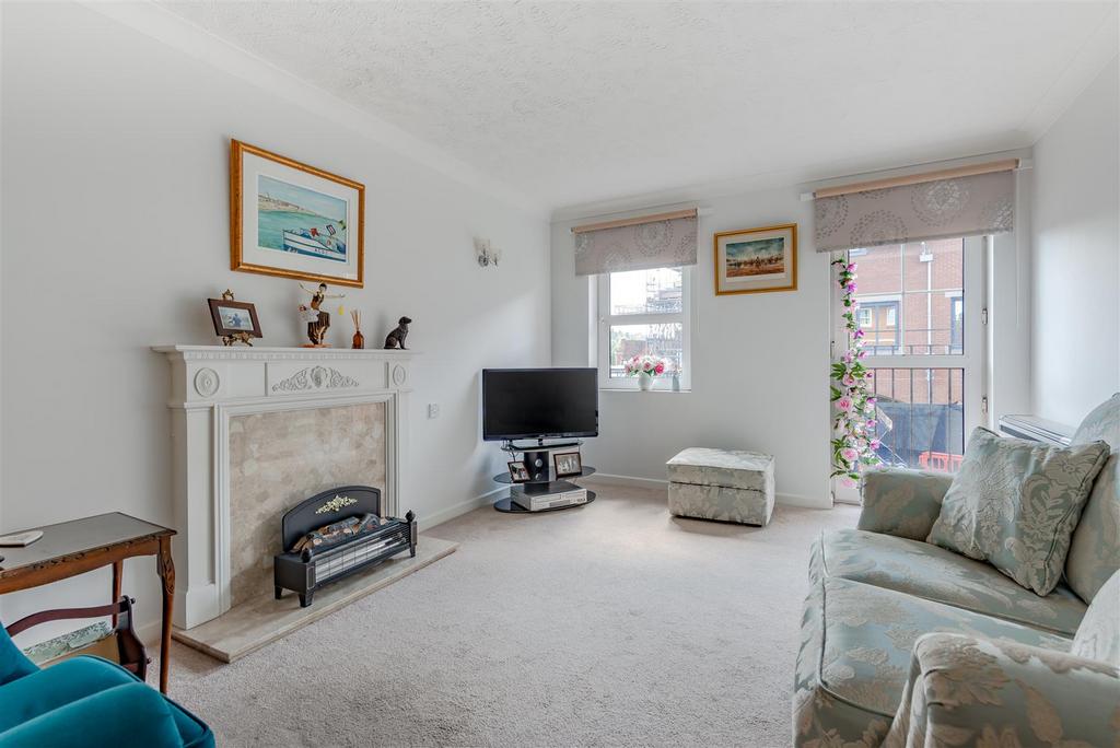 19 Church Field Court 10 2.jpg