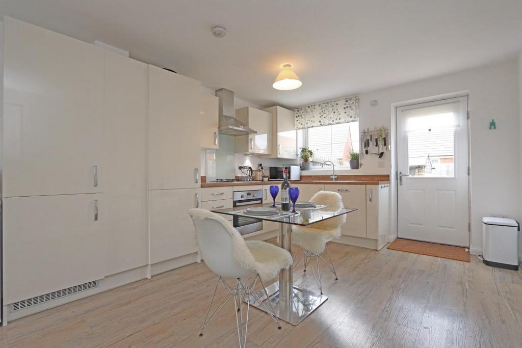 Martin Way, Cullompton 2 bed house for sale £230,000