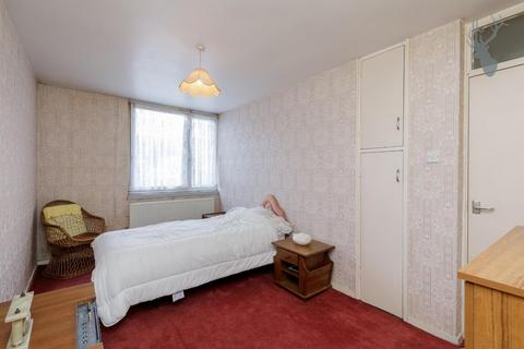 29 Mccullum Road, London, E3 5HZ