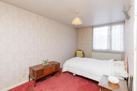 29 Mccullum Road, London, E3 5HZ
