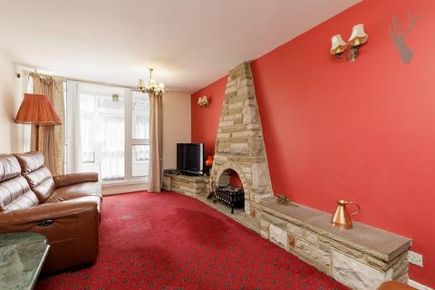 29 Mccullum Road, London, E3 5HZ