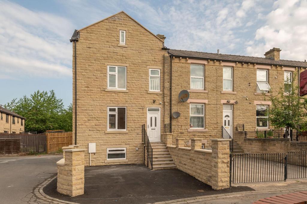 Garden Terrace, Ravensthorpe, Dewsbury 3 bed end of terrace house £