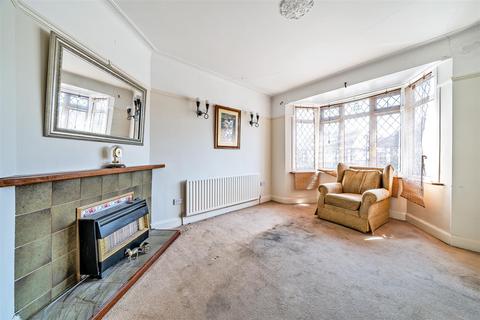 199 Raeburn Avenue, Surbiton, KT5 9DE