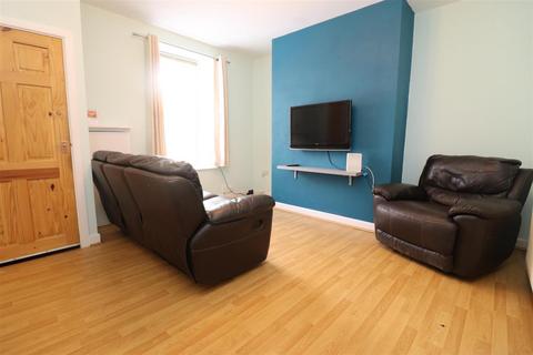 16 Bentley Street, Darwen, BB3 2EX