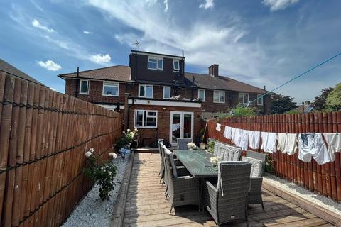 3 bedroom terraced house for sale - Otterbourne Road, London