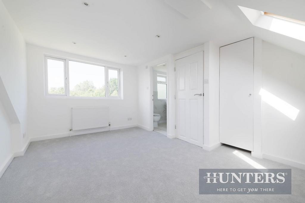29 Pembury Avenue (10 of 16).jpg