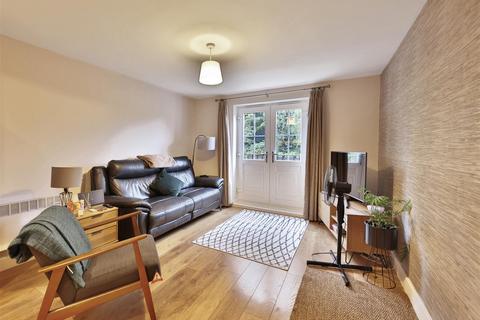 7, Smeed House Birch Close, Huntington, York, YO31 9PL
