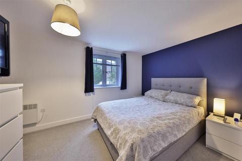7, Smeed House Birch Close, Huntington, York, YO31 9PL