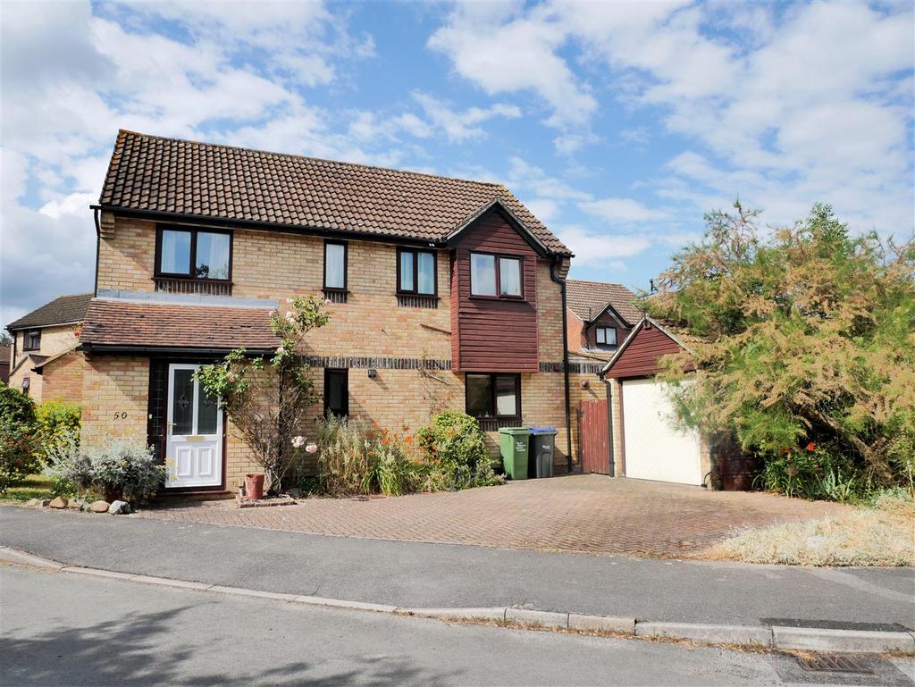 Trinity Park, Calne 4 bed detached house for sale £365,000