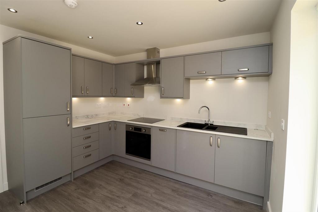 Londesborough Road, Market Weighton... 2 bed semidetached house £700