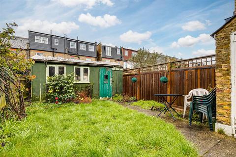 49 Braemar Avenue, London, SW19 8AY
