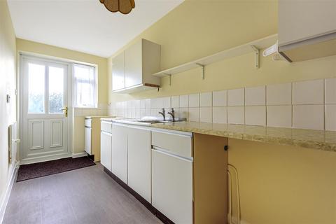 1 bedroom flat for sale, Alderfield, Petersfield