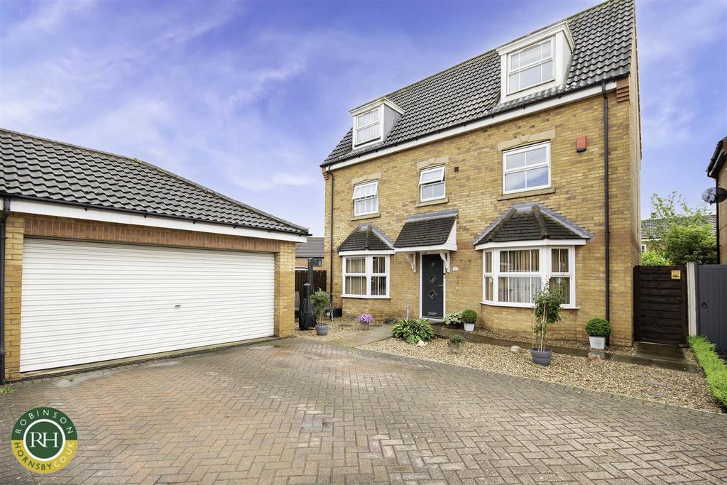 Nunnington Way, Kirk Sandall, Doncaster 6 bed detached house for sale