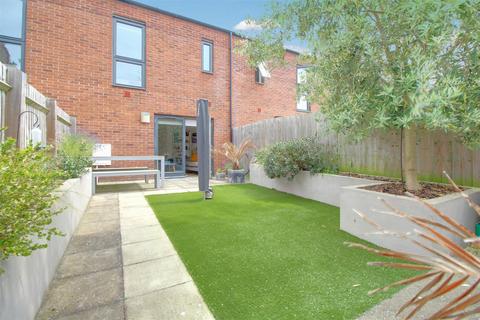 39 Friars Orchard, Gloucester, GL1 1GB