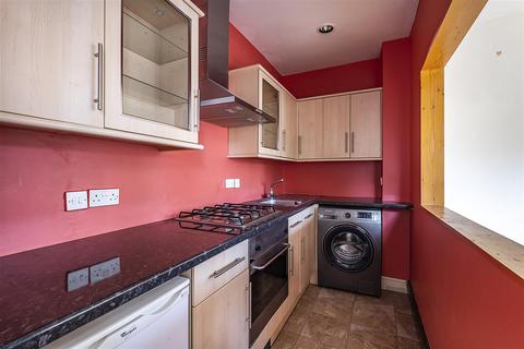 26a Worple Road, Epsom, KT18 5EF