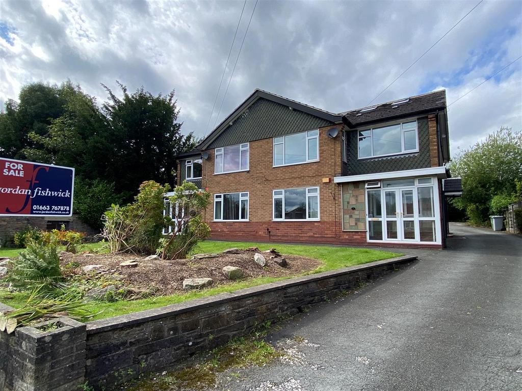 7 Leafield Road, Disley, Stockport 2 bed ground floor flat for sale £