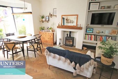 72 Fagley Lane, Bradford, BD2 3NS