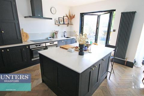72 Fagley Lane, Bradford, BD2 3NS