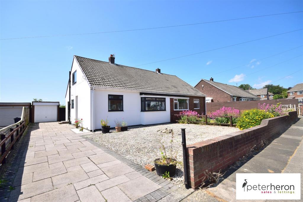 Carlton Crescent, East Herrington... 2 bed bungalow for sale £170,000